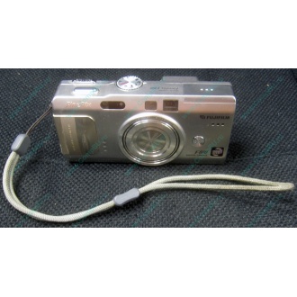Фотоаппарат Fujifilm FinePix F810 (без зарядного устройства) - Апрелевка